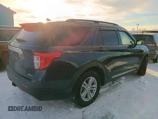 2022 Ford Explorer XLT with VIN 1FMSK8DH7NGA77833, listed as a Copart auction lot 47243225 with 15,512 mi miles and Salvage Title. Bid and sale history available at carsss.com. Image 3.