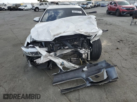 2015 BMW M4 with VIN WBS3R9C53FK334270, listed as a Copart auction lot 68763514 with 71,816 mi miles and Salvage Title. Bid and sale history available at carsss.com. Image 5.