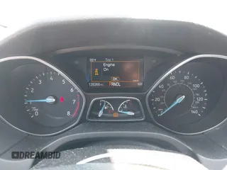 2016 Ford Focus SE с VIN 1FADP3F25GL303071, выставлен на аукционе IAAI как лот 42457227 с пробегом 128 268 миль миль и . История ставок и продаж доступна на DreamBid. Изображение 7.