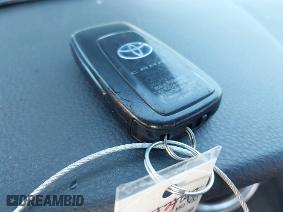 2019 Toyota Camry Hybrid LE z VIN 4T1B31HK4KU516123, wystawiony jako IAAI lot #41733410 z przebiegiem 98 273 mil mil oraz . Historia ofert i sprzedaży dostępna na DreamBid. Obrazek 11.