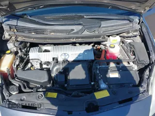 2013 Toyota Prius One with VIN JTDKN3DU8D1700518, listed as a IAAI auction lot 42164966 with 337,652 mi miles and . Bid and sale history available at DreamBid. Image 10.