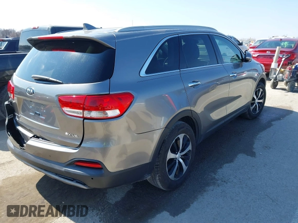 2016 Kia Sorento EX with VIN 5XYPH4A5XGG039708, listed as a IAAI auction lot 41694923 with 87,887 mi miles. Bid and sale history available at carsss.com. Image 4.