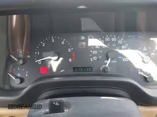 1998 Jeep Wrangler Sport z VIN 1J4FY19S3WP776209, wystawiony jako IAAI lot #42493513 z przebiegiem 113 130 mil mil oraz . Historia ofert i sprzedaży dostępna na DreamBid. Obrazek 7.