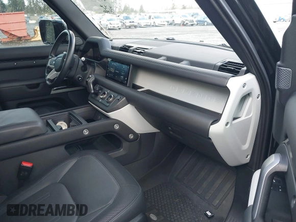 2022 Land Rover Defender X-Dynamic HSE z VIN SALE37RUXN2092086, wystawiony jako IAAI lot #41152865 z przebiegiem 17 756 mil mil oraz . Historia ofert i sprzedaży dostępna na DreamBid. Obrazek 5.