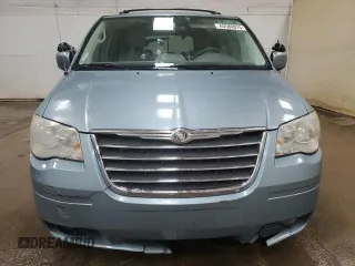2009 Chrysler Town & Country Touring with VIN 2A8HR54139R592708, listed as a Copart auction lot 46580875 with 202,414 mi miles and Clean Title. Bid and sale history available at carsss.com. Image 5.