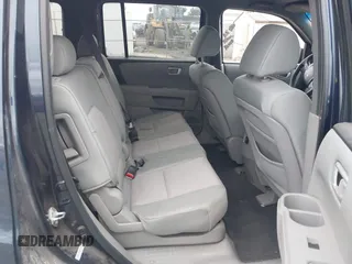 2011 Honda Pilot EX with VIN 5FNYF4H41BB004997, listed as a IAAI auction lot 40505560 with 141,487 mi miles. Bid and sale history available at carsss.com. Image 8.