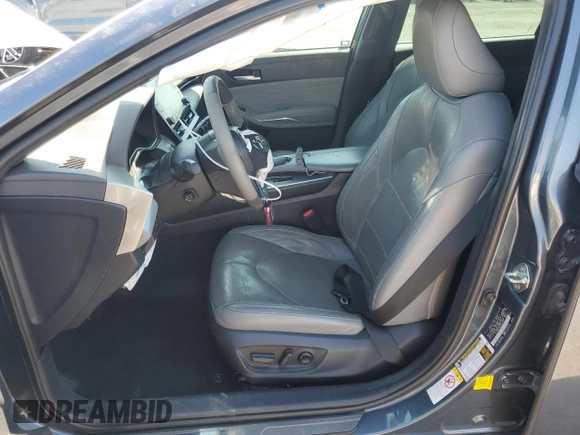 2019 Toyota Avalon Limited Hybrid z VIN 4T1B21FB7KU002918, wystawiony jako Copart lot #54236075 z przebiegiem 79 900 mil mil oraz Szkoda całkowita • Salvage title. Historia ofert i sprzedaży dostępna na DreamBid. Obrazek 7.