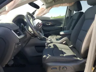 2024 GMC Terrain SLE z VIN 3GKALMEG3RL384062, wystawiony jako Copart lot #53861145 z przebiegiem 15 024 mil mil oraz Szkoda całkowita • Salvage title. Historia ofert i sprzedaży dostępna na DreamBid. Obrazek 7.