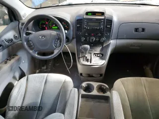 2007 Kia Sedona LX with VIN KNDMB233876120696, listed as a Copart auction lot 43963915 with 304,027 mi miles and Salvage Title. Bid and sale history available at carsss.com. Image 8.