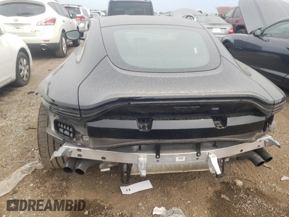 2023 Aston Martin Vantage z VIN SCFSMGAW7PGN07196, wystawiony jako Copart lot #55477894 z przebiegiem 2195 mil mil oraz Szkody całkowita. Historia ofert i sprzedaży dostępna na DreamBid. Obrazek 6.
