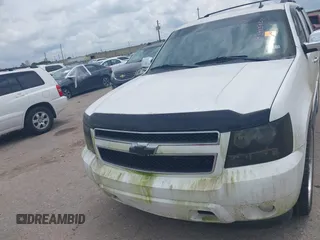 2009 Chevrolet Tahoe 2LT z VIN 1GNFC23059R156494, wystawiony jako IAAI lot #42423722 z przebiegiem Nie podano mil oraz . Historia ofert i sprzedaży dostępna na DreamBid. Obrazek 10.