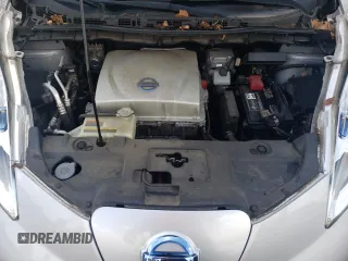 2015 Nissan LEAF S with VIN 1N4AZ0CP7FC320223, listed as a Copart auction lot 61234915 with 79,514 mi miles and Salvage title. Bid and sale history available at DreamBid. Image 12.