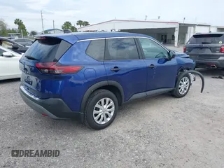 2023 Nissan Rogue S with VIN 5N1BT3AA2PC877568, listed as a IAAI auction lot 41340806 with 11,552 mi miles. Bid and sale history available at carsss.com. Image 4.