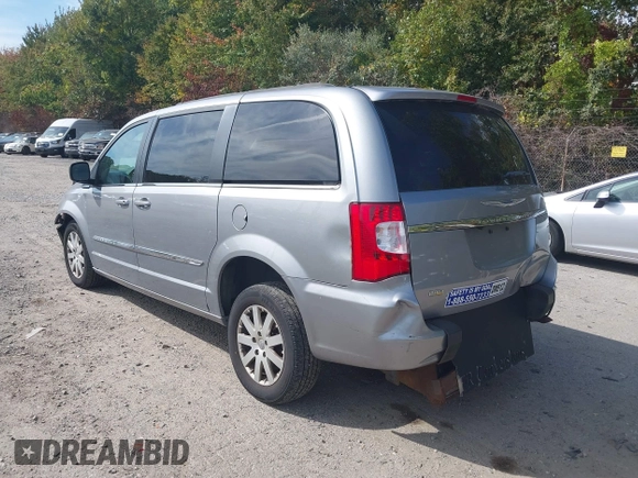 2016 Chrysler Town & Country Touring with VIN 2C4RC1BG1GR156868, listed as a IAAI auction lot 40506661 with 116,065 mi miles. Bid and sale history available at carsss.com. Image 3.
