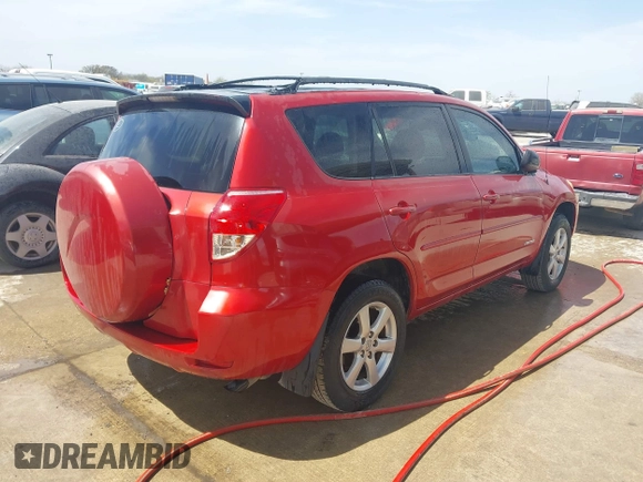2008 Toyota RAV4 Ltd with VIN JTMZD31V286068087, listed as a IAAI auction lot 41789694 with 142,950 mi miles. Bid and sale history available at carsss.com. Image 4.