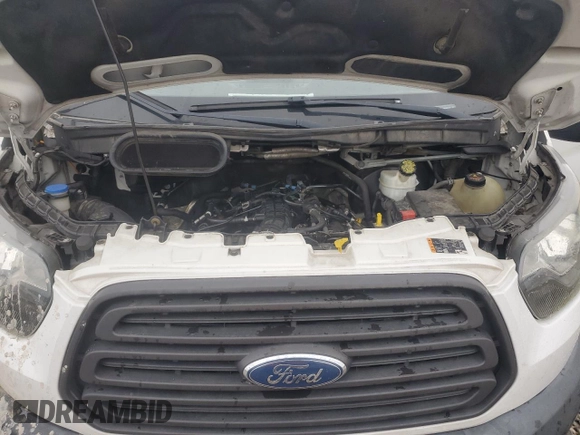 2015 Ford Transit Cargo z VIN 1FTNE1YG2FKA97150, wystawiony jako Copart lot #42448835 z przebiegiem 245 070 mil mil oraz Czysty tytuł • Clean title. Historia ofert i sprzedaży dostępna na DreamBid. Obrazek 12.