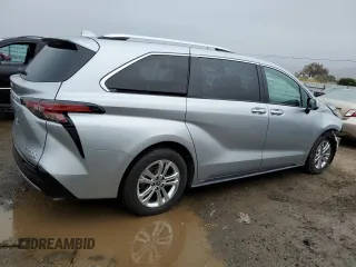2023 Toyota Sienna Platinum with VIN 5TDESKFC6PS093059, listed as a Copart auction lot 84560654 with 19,173 mi miles and Salvage Title. Bid and sale history available at DreamBid. Image 3.
