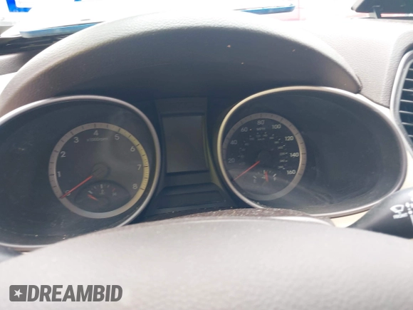 2016 Hyundai Santa Fe z VIN 5XYZT3LB1GG321854, wystawiony jako IAAI lot #40244942 z przebiegiem Nie podano mil oraz . Historia ofert i sprzedaży dostępna na DreamBid. Obrazek 7.