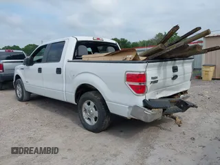 2014 Ford F-150 XL z VIN 1FTFW1CT8EFB94222, wystawiony jako IAAI lot #42032226 z przebiegiem 156 984 mil mil oraz . Historia ofert i sprzedaży dostępna na DreamBid. Obrazek 3.