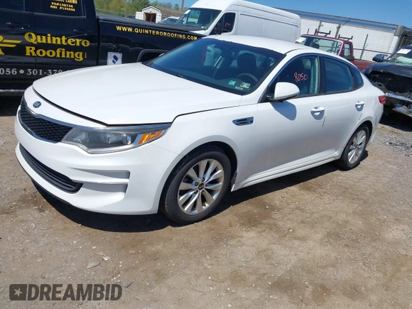 2016 Kia Optima LX with VIN 5XXGT4L31GG008961, listed as a IAAI auction lot 42148050 with 184,465 mi miles. Bid and sale history available at carsss.com. Image 17.