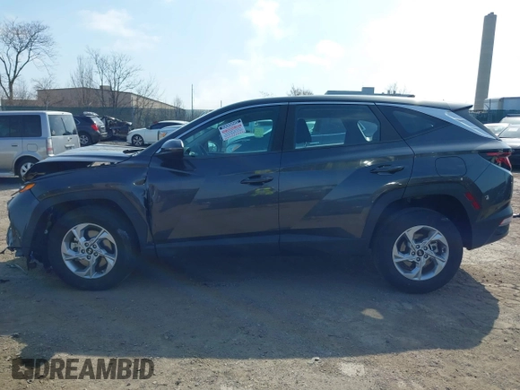 2022 Hyundai Tucson SE with VIN 5NMJACAE2NH080406, listed as a IAAI auction lot 41805743 with 18,624 mi miles. Bid and sale history available at carsss.com. Image 13.