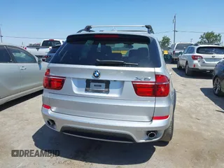 2012 BMW X5 35d with VIN 5UXZW0C58CL671141, listed as a IAAI auction lot 42644381 with 127,464 mi miles and . Bid and sale history available at DreamBid. Image 16.
