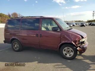 2003 Chevrolet Astro z VIN 1GNDM19X53B126723, wystawiony jako Copart lot #73498964 z przebiegiem 250 015 mil mil oraz Nie do naprawy. Historia ofert i sprzedaży dostępna na DreamBid. Obrazek 4.