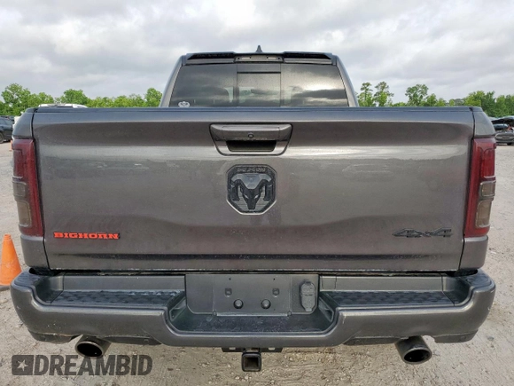 2022 Ram 1500 Big Horn z VIN 1C6SRFBT3NN145608, wystawiony jako Copart lot #57131175 z przebiegiem 51 135 mil mil oraz Szkoda całkowita • Salvage title. Historia ofert i sprzedaży dostępna na DreamBid. Obrazek 6.