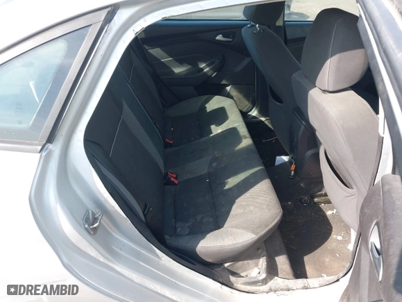2013 Ford Focus SE with VIN 1FADP3F20DL174037, listed as a IAAI auction lot 41792552 with 131,984 mi miles. Bid and sale history available at carsss.com. Image 8.