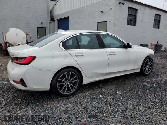 2019 BMW 3 Series 330i xDrive with VIN 3MW5R7J59K8B03003, listed as a Copart auction lot 49342865 with 16,610 mi miles and Salvage Title. Bid and sale history available at DreamBid. Image 3.