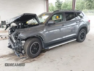 2021 Volkswagen Atlas SE с VIN 1V2KR2CA9MC536446, выставлен на аукционе IAAI как лот 42500641 с пробегом 81 779 миль миль и . История ставок и продаж доступна на DreamBid. Изображение 17.