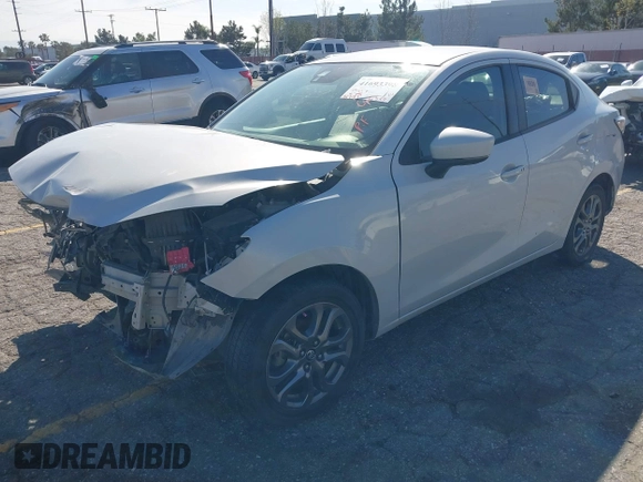 2019 Toyota Yaris L с VIN 3MYDLBYVXKY515604, выставлен на аукционе IAAI как лот 41693398 с пробегом 81 797 миль миль и . История ставок и продаж доступна на DreamBid. Изображение 17.