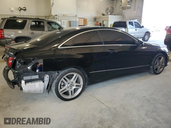 2013 Mercedes-Benz E 550 с VIN WDDKJ7DB4DF206330, выставлен на аукционе Copart как лот 60459495 с пробегом 115 288 миль миль и Списание • Salvage title. История ставок и продаж доступна на DreamBid. Изображение 3.