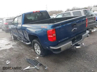 2018 Chevrolet Silverado 1500 LT with VIN 1GCVKREC7JZ123413, listed as a IAAI auction lot 41455735 with 75,541 mi miles. Bid and sale history available at carsss.com. Image 3.