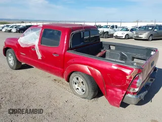 2011 Toyota Tacoma with VIN 3TMLU4EN4BM064443, listed as a IAAI auction lot 42021782 with 287,231 mi miles and . Bid and sale history available at DreamBid. Image 3.