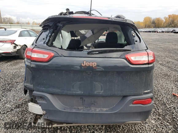 2017 Jeep Cherokee Latitude with VIN 1C4PJLCB5HW574743, listed as a Copart auction lot 82999194 with Not Provided miles and Salvage Title. Bid and sale history available at carsss.com. Image 6.