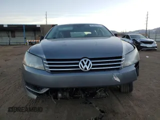 2013 Volkswagen Passat SE with VIN 1VWBH7A33DC110237, listed as a Copart auction lot 85404764 with 223,426 mi miles and Salvage Title. Bid and sale history available at carsss.com. Image 5.