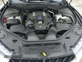 2022 Maserati Levante GT z VIN ZN661XUA8NX398607, wystawiony jako Copart lot #58856065 z przebiegiem 51 623 mil mil oraz Tytuł czysty. Historia ofert i sprzedaży dostępna na DreamBid. Obrazek 12.