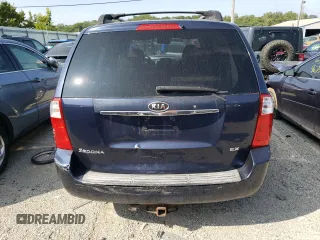 2008 Kia Sedona LX with VIN KNDMB233986199572, listed as a Copart auction lot 66668704 with 171,588 mi miles and Salvage Title. Bid and sale history available at carsss.com. Image 6.
