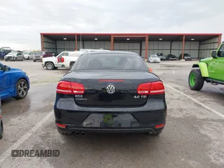 2014 Volkswagen Eos Komfort with VIN WVWBW8AH4EV007229, listed as a IAAI auction lot 41894160 with 66,984 mi miles and . Bid and sale history available at DreamBid. Image 16.