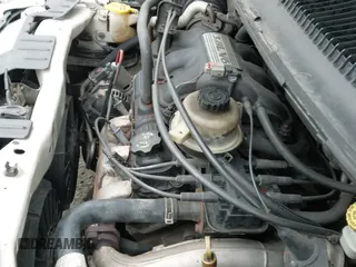 2005 Dodge Caravan SXT с VIN 2D4GP44L15R405077, выставлен на аукционе IAAI как лот 43391793 с пробегом 366 433 миль миль и . История ставок и продаж доступна на DreamBid. Изображение 19.