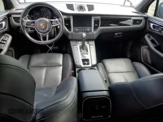 2018 Porsche Macan with VIN WP1AA2A59JLB15055, listed as a Copart auction lot 52951695 with 36,879 mi miles and Salvage Title. Bid and sale history available at carsss.com. Image 8.