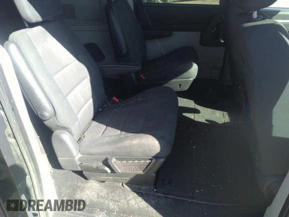 2009 Dodge Grand Caravan SXT z VIN 2D8HN54169R539294, wystawiony jako IAAI lot #41804315 z przebiegiem 175 090 mil mil oraz . Historia ofert i sprzedaży dostępna na DreamBid. Obrazek 8.
