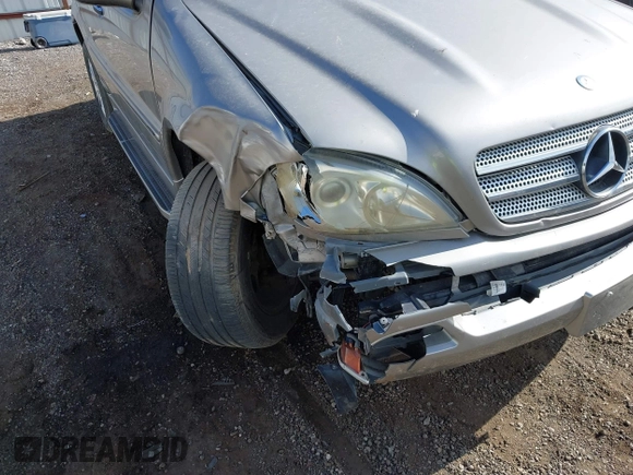 2005 Mercedes-Benz M 350 with VIN 4JGAB57E75A531903, listed as a IAAI auction lot 42497065 with 125,027 mi miles and . Bid and sale history available at DreamBid. Image 6.