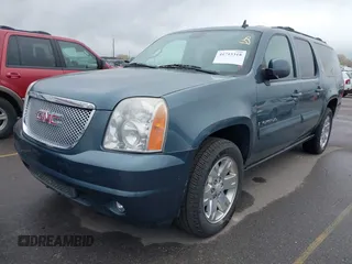 2008 GMC Yukon XL SLT 4SB z VIN 1GKFK163X8J238038, wystawiony jako IAAI lot #41715318 z przebiegiem 53 474 mil mil oraz . Historia ofert i sprzedaży dostępna na DreamBid. Obrazek 2.