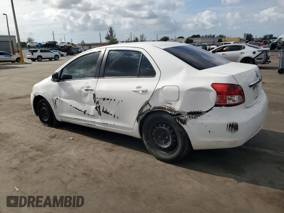 2012 Toyota Yaris z VIN JTDBT4K35CL017457, wystawiony jako Copart lot #58820985 z przebiegiem 120 901 mil mil oraz Szkoda całkowita • Salvage title. Historia ofert i sprzedaży dostępna na DreamBid. Obrazek 2.