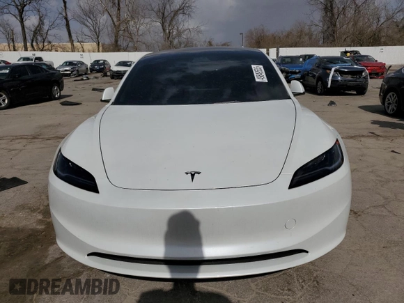 2025 Tesla Model 3 Long Range with VIN 5YJ3E1EB9SF902505, listed as a Copart auction lot 49849535 with 1,977 mi miles and Salvage Title. Bid and sale history available at DreamBid. Image 5.