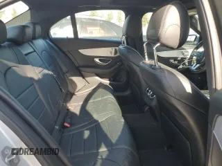 2019 Mercedes-Benz C 300 with VIN 55SWF8DB5KU316936, listed as a Copart auction lot 57279155 with 31,329 mi miles and Salvage title. Bid and sale history available at DreamBid. Image 10.