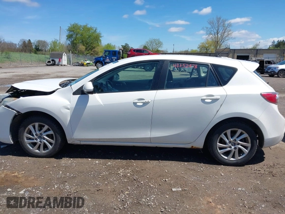 2013 Mazda 3 i Touring with VIN JM1BL1LP0D1833473, listed as a IAAI auction lot 42152978 with 127,789 mi miles and . Bid and sale history available at DreamBid. Image 14.