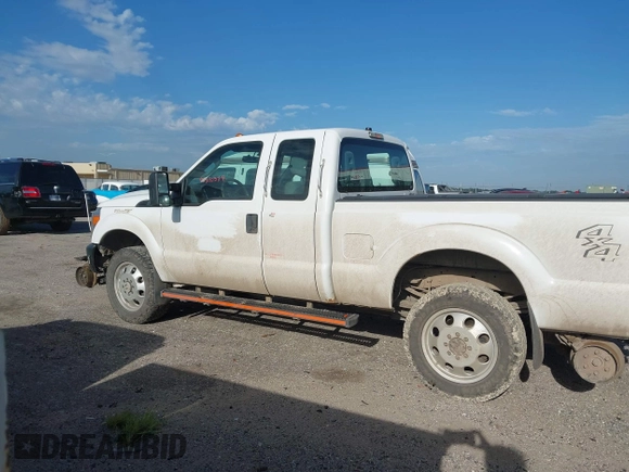2015 Ford F-250 XLT with VIN 1FT7X2B64FEC84297, listed as a IAAI auction lot 42530389 with 343,430 mi miles and . Bid and sale history available at DreamBid. Image 14.